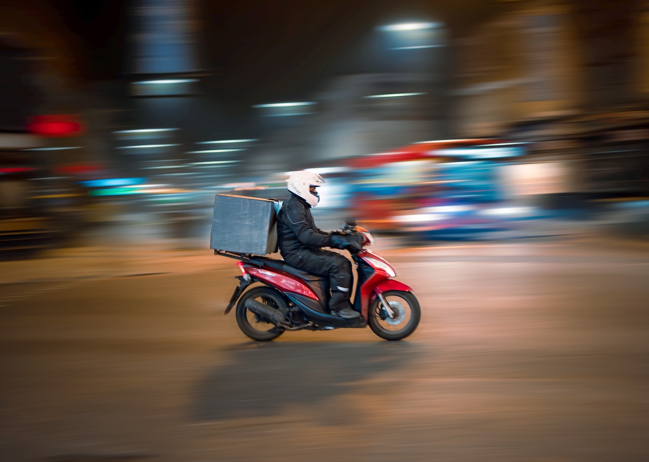 https://unsplash.com/photos/clYlmCaQbzY 17aaedfccad18f418676919441ddd0bc